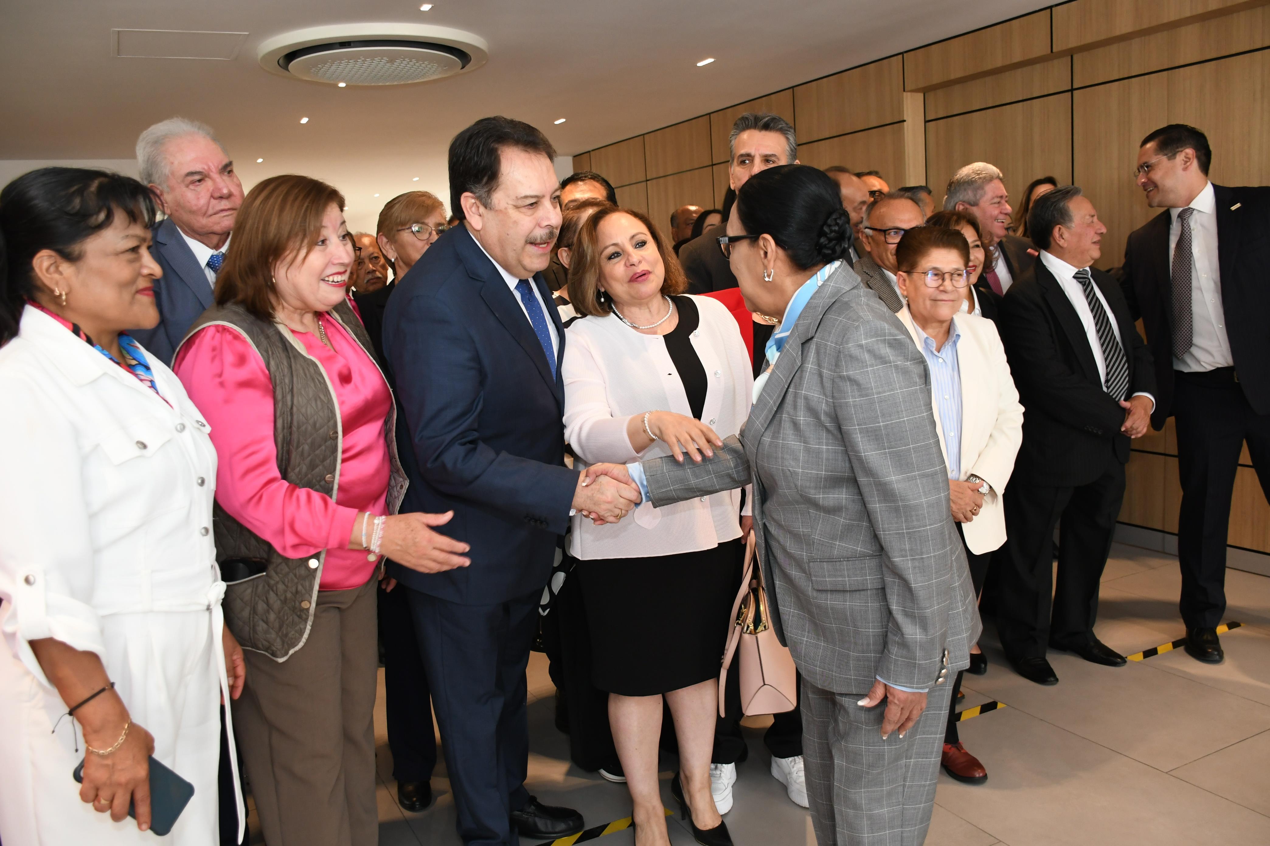 Ceremonia de Develación e Inauguración del Salón “Presidentes” de la FSTSE, un espacio para la memoria y el futuro